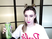 Lavinell drunk woman on cam