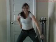 Suzysmartz dancing in camshow