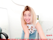 gloria_blush loves showing her tits 6/8