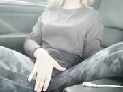 Giasdream Backseat Car Masturbation
